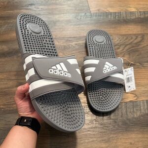 NEW Adidas‎ Adissage Stripe Gray Slip-On Sandals Rubber Slides Mens 18